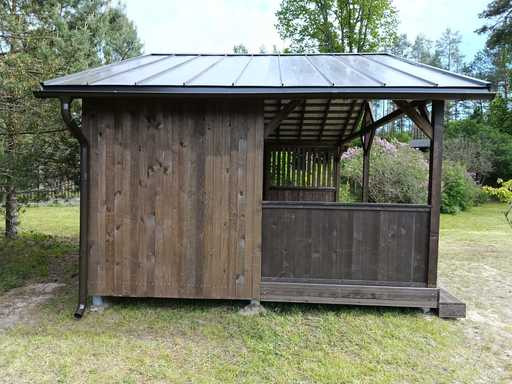 4x6 m Koka Lapene — plaša dārza lapene ar grīdu un divslīpju jumtu